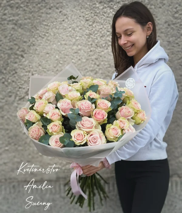 amelia-kvetinarstvo-kytice-ruzi-07