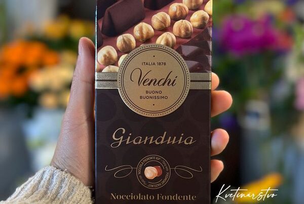 Venchi Gianduia | Horká nugátová čokoláda s celými lieskovcami, 100 g